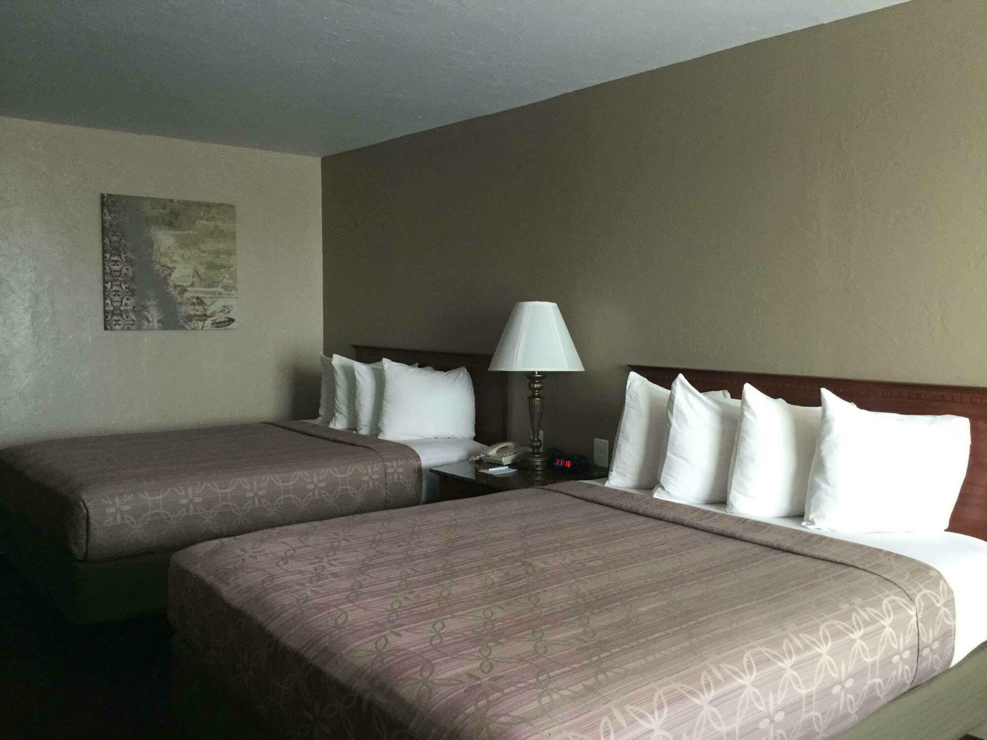 เบสต์ เวสเทิร์น เอล รีโน Hotel El Reno ภายนอก รูปภาพ